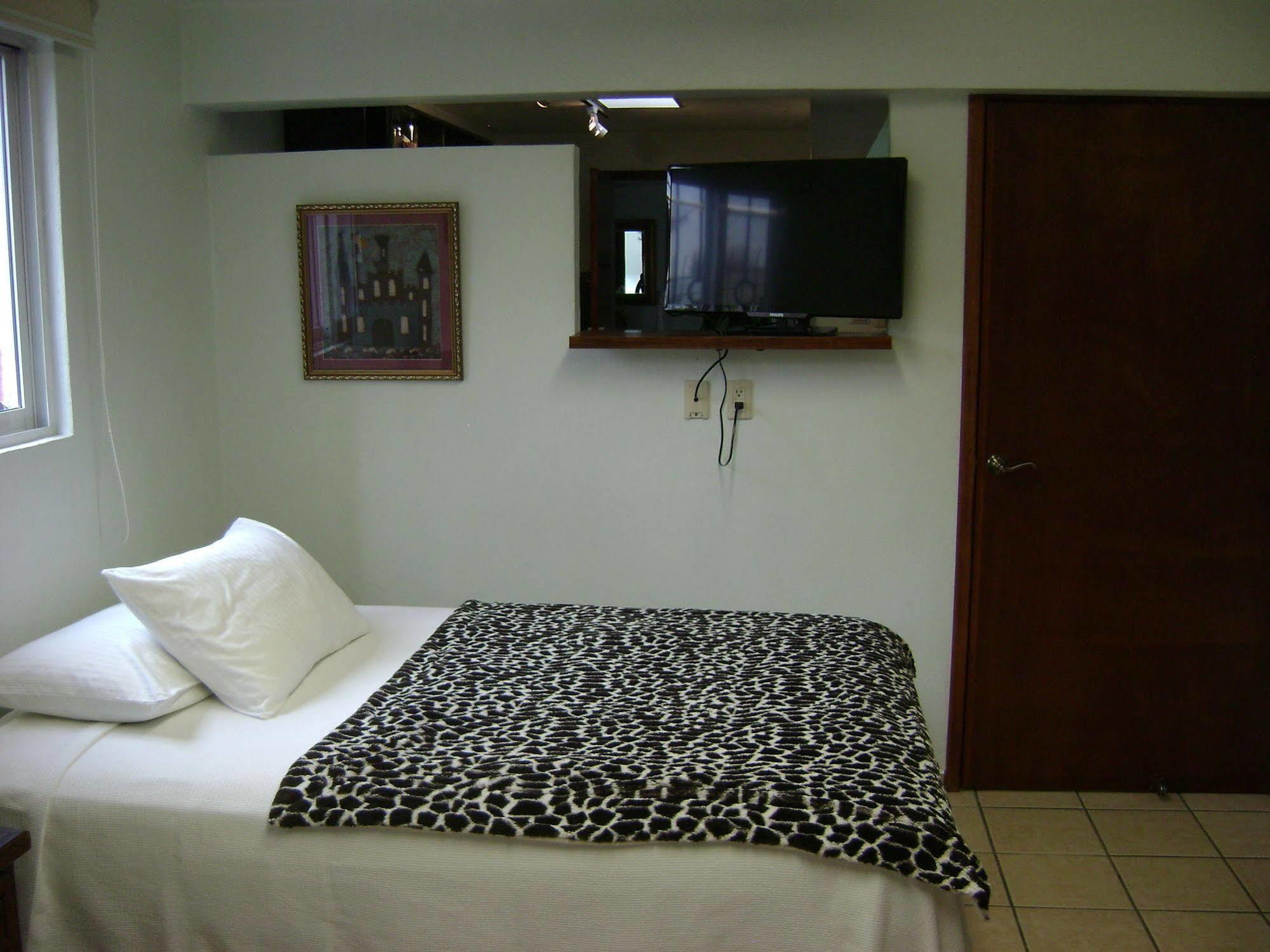 Residencia Sofia Hotel Querétaro Kültér fotó