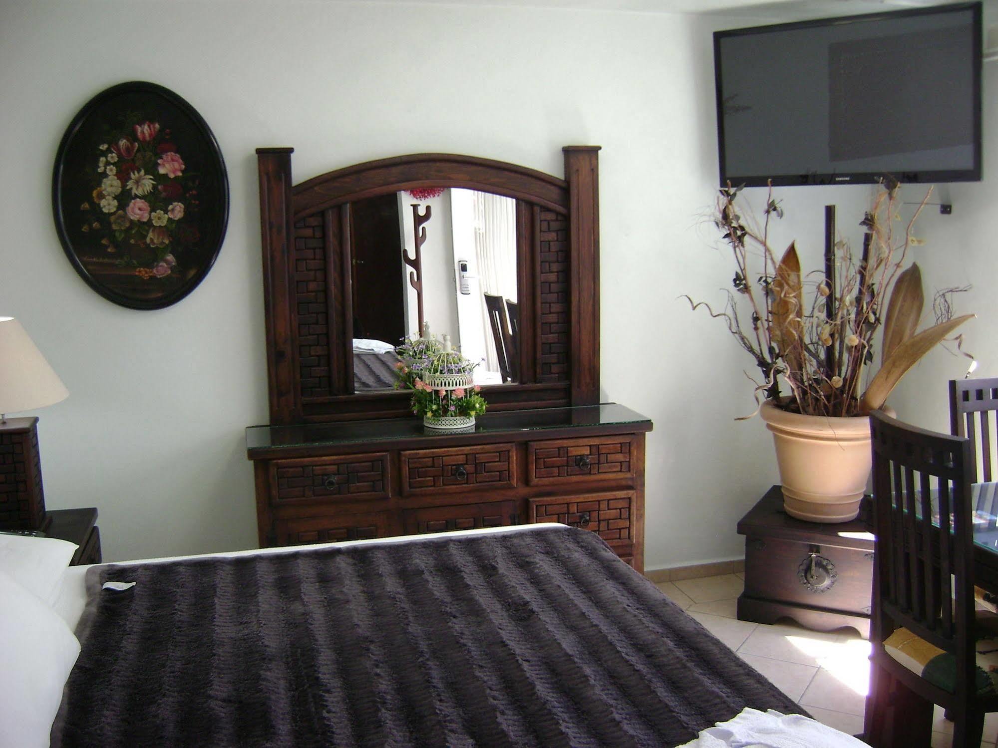 Residencia Sofia Hotel Querétaro Kültér fotó