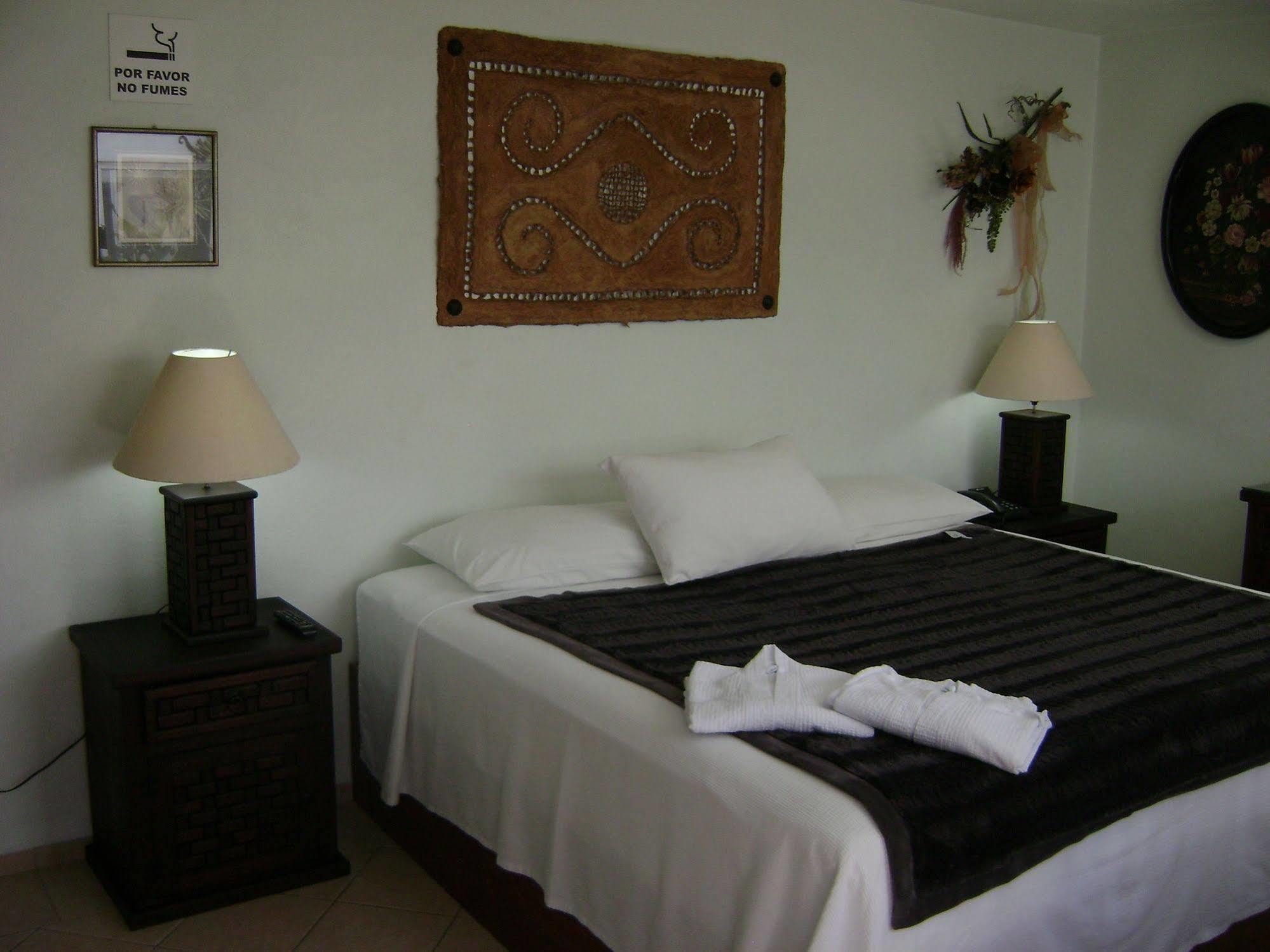 Residencia Sofia Hotel Querétaro Kültér fotó